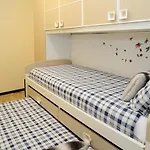 Elizabeth House Apartamento *