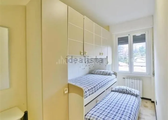 Elizabeth House Como