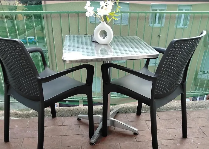 Elizabeth House Apartament *