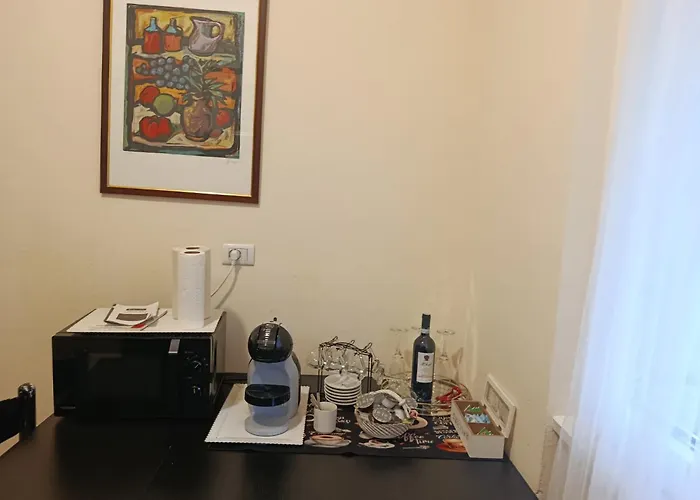 Elizabeth House * Como