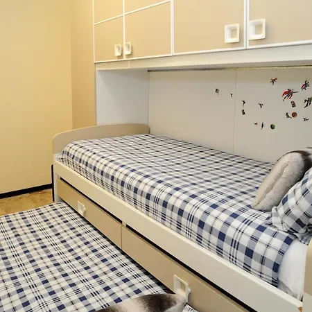 Elizabeth House Appartement *