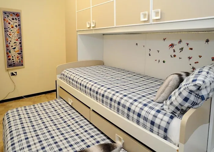 Elizabeth House 아파트 *